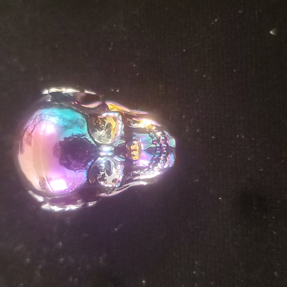 New Rainbow Titanium Hematite Skull Pendant.